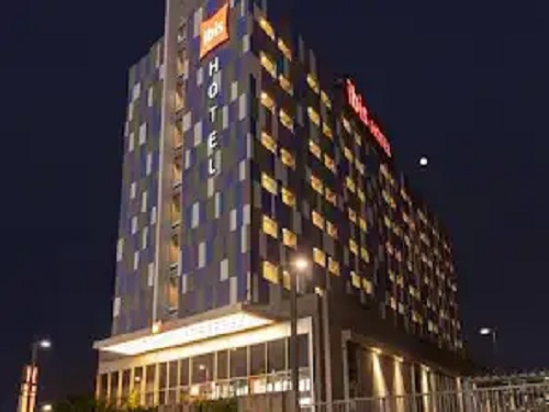 escorts in ibis Rajarhat